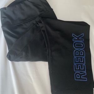 Leggings/ Yoga Pants